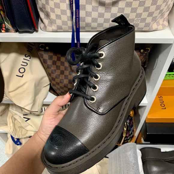 CHANEL combat boots 2020-21FW - Picture 12 of 13